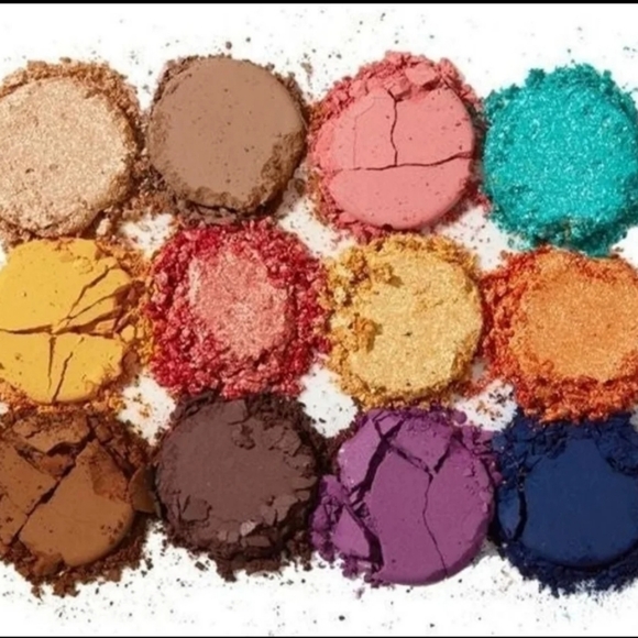 CABANA CLUB COLOURPOP EYESHADOW PALETTE - Picture 3 of 5